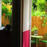 Anna, Privat Parkplatz, Zentrum * Merano