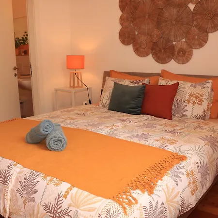 Anna, Privat Parkplatz, Zentrum