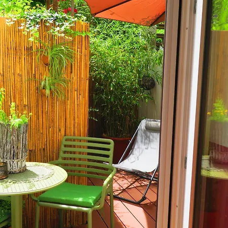 Anna, Privat Parkplatz, Zentrum * Meran