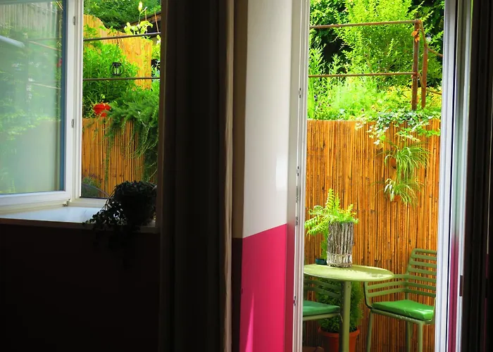 Anna, Privat Parkplatz, Zentrum * 梅拉诺